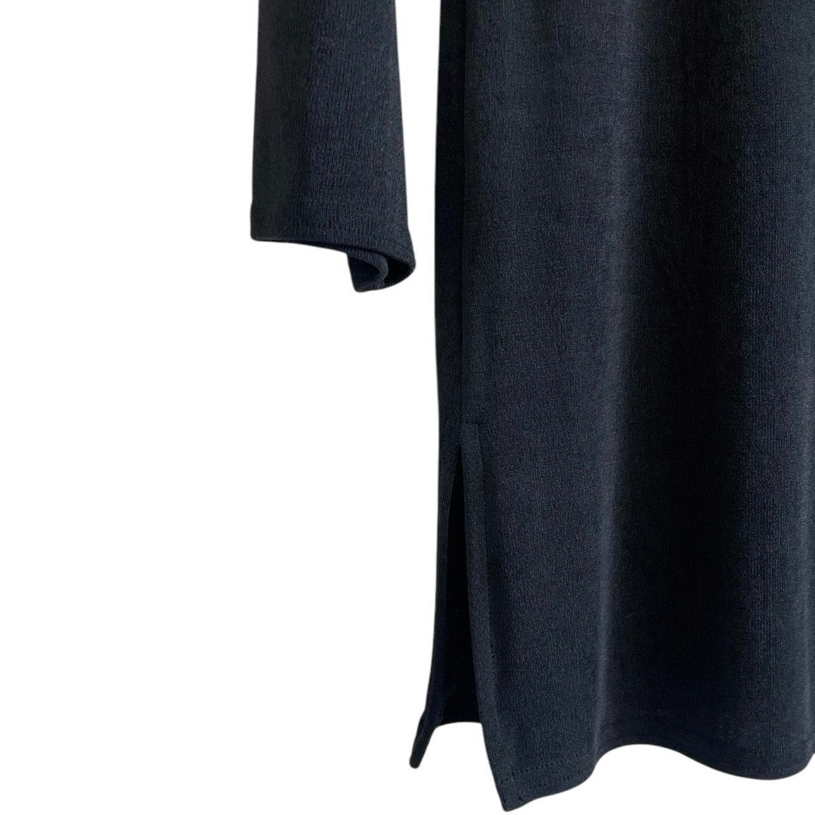 George Vintage Soft Black Quarter Sleeve Crewneck Blouse