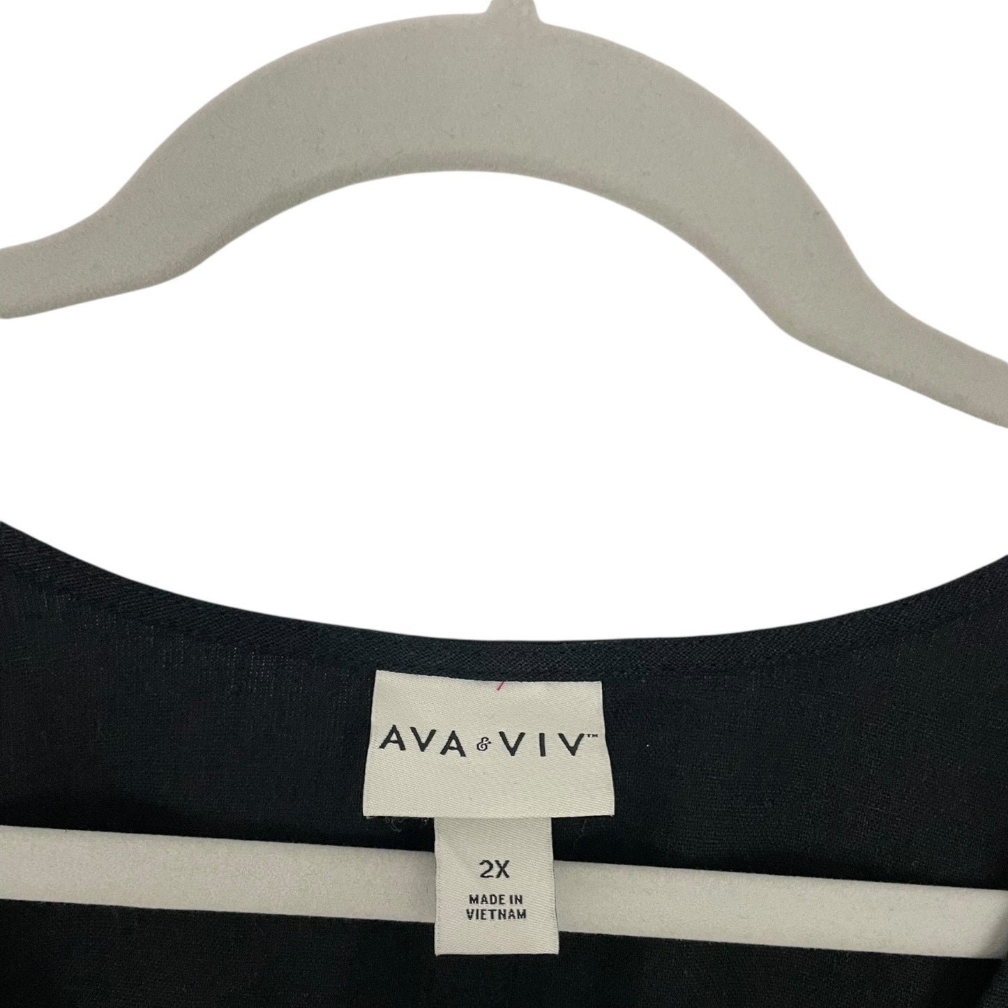 Ava & Viv Black V-Neck Short Sleeve Tie Blouse