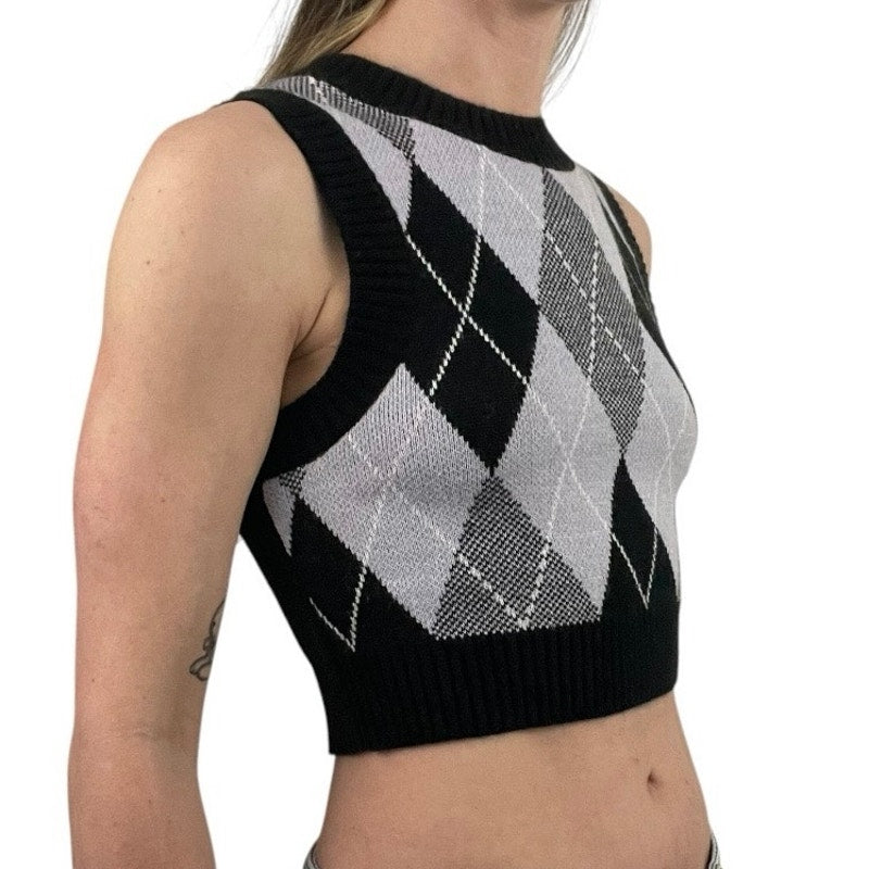 Black and Grey Argyle Knit Cropped Sleeveless Sweater