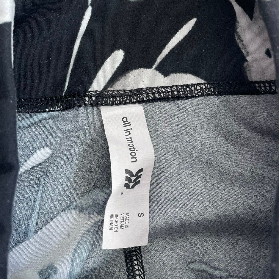 All In Motion Black & White Floral Active High Rise Leggings