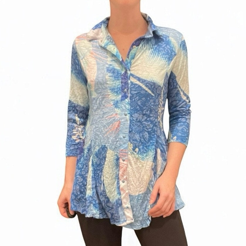 Top Ligne Soft Blue Floral Button Down Quarter Sleeve Blouse