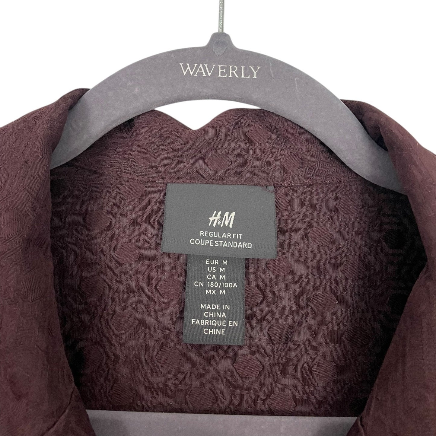 H&M Mens Silky Burgundy Button Down Short Sleeve Shirt