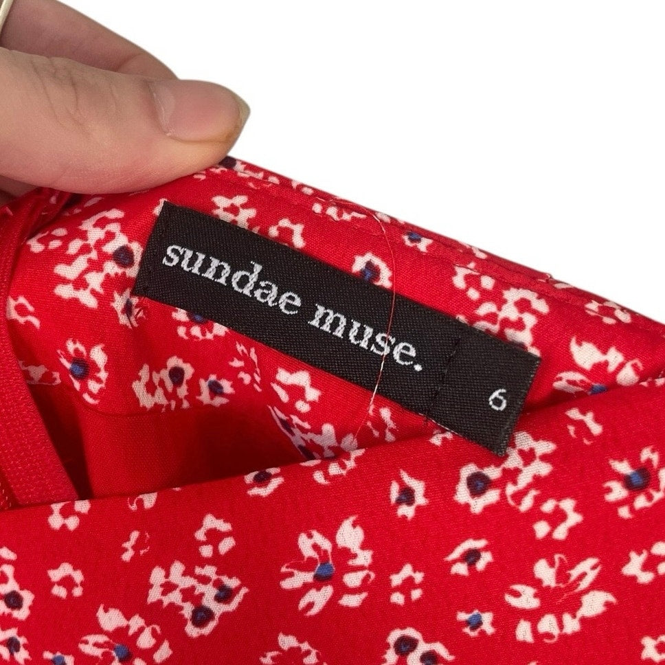 Sundae Muse. Red Floral Matching Mini Skirt & Cropped Blouse Set