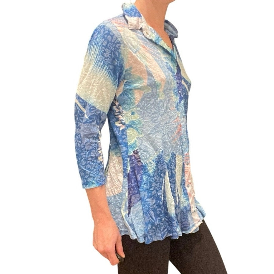 Top Ligne Soft Blue Floral Button Down Quarter Sleeve Blouse