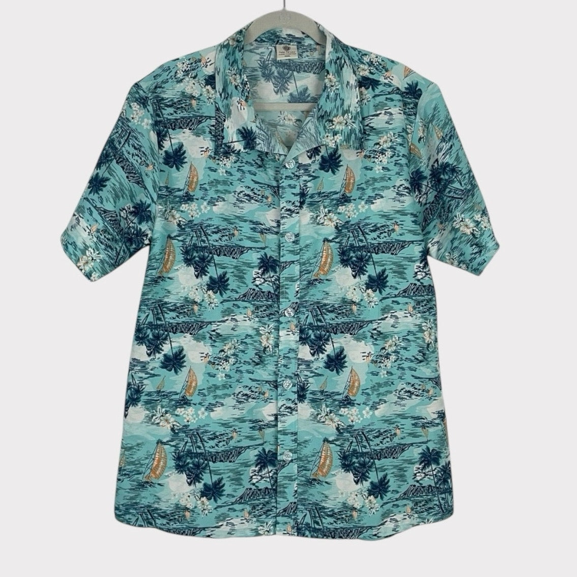 Tailor Pal Love Vintage Blue Hawaiian Short Sleeve Button Down Shirt