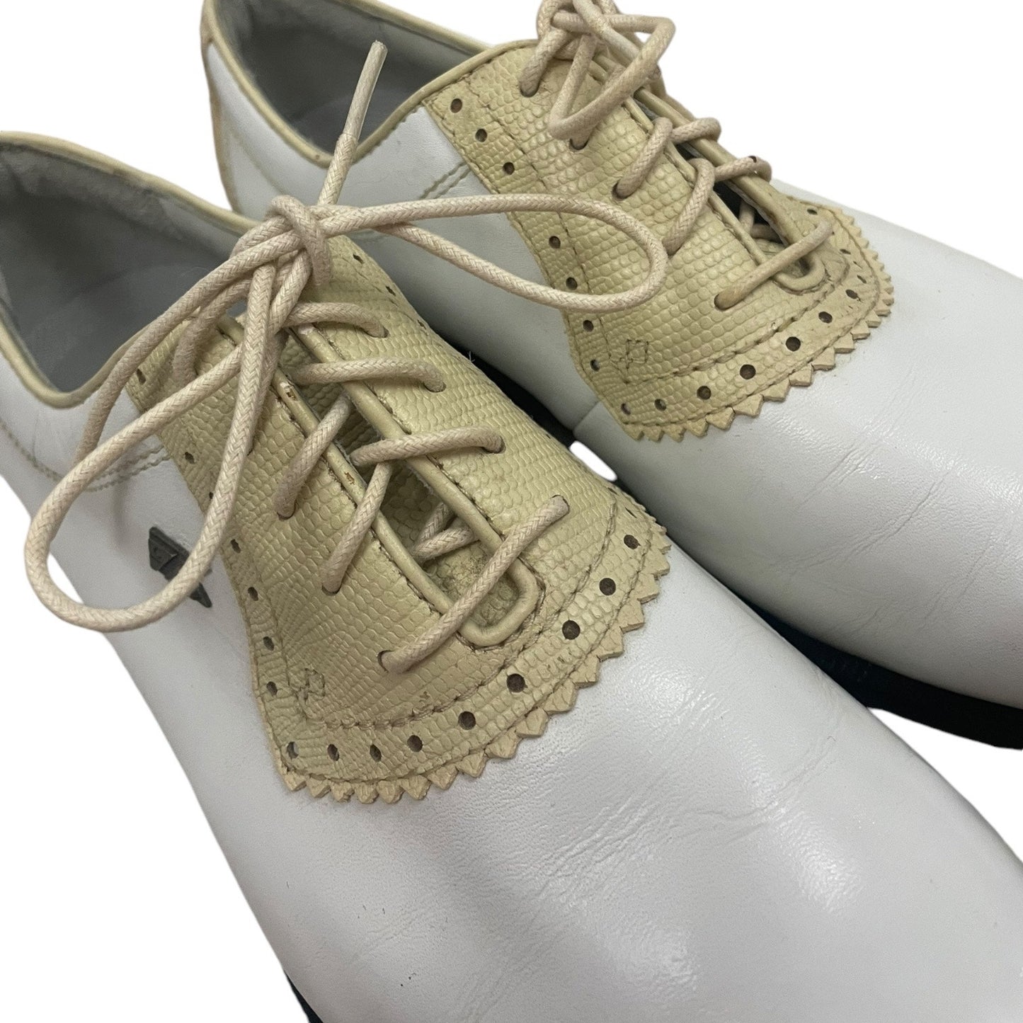 Cutter & Buck Leather White and Cream Lace Up Golf Shoes