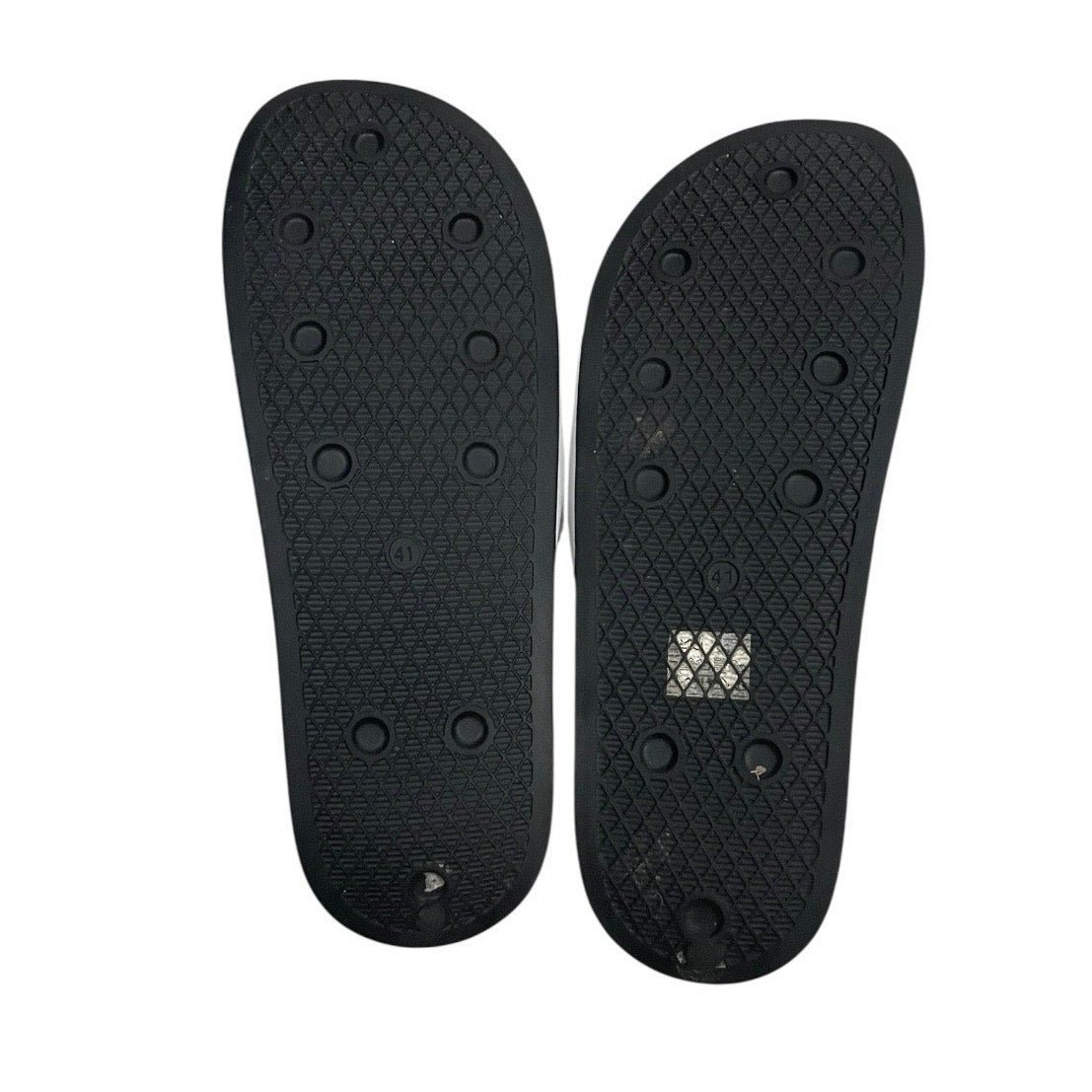 Robin Ruth Aloha Pass It On Black & White Slip-On Slides Sandals