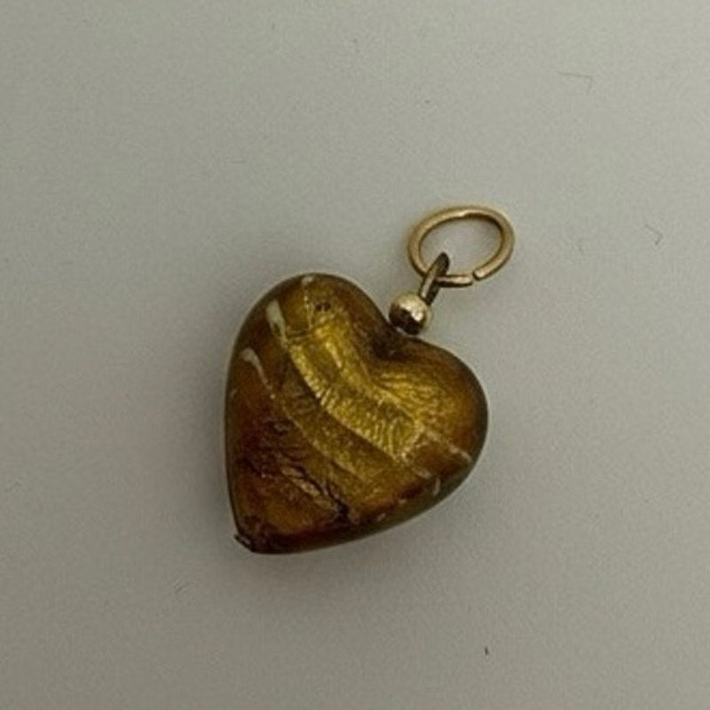 Vintage Gold Stone Heart Pendant