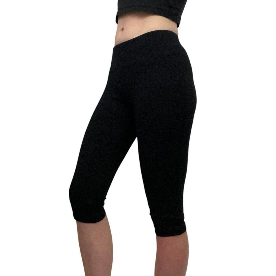 INC International Concepts Petite Black Capris Cropped Leggings