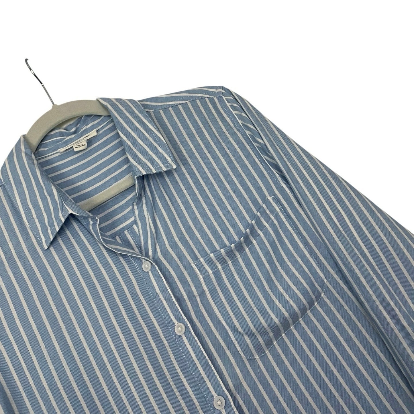 BeachLunchLounge Blue & White Striped Long Sleeve Button Down Blouse