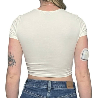 SHEIN White Short Sleeve Knot Front Cropped Top