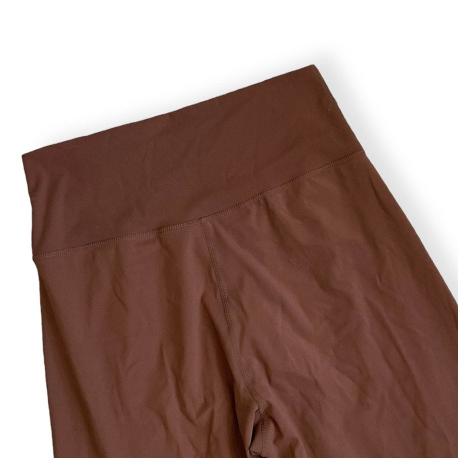 Brown Actve Flare V-Waistband Athletic Leggings