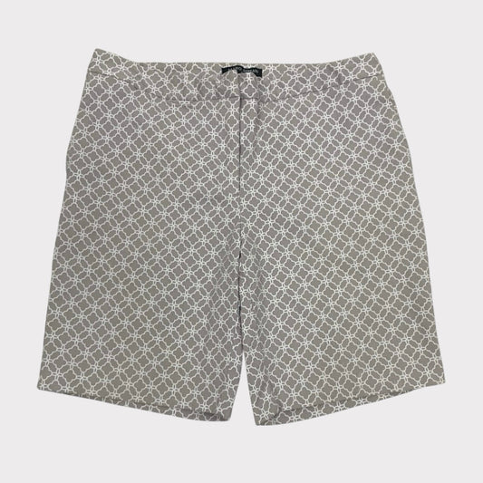 Mario Serrani Quatrefoil Print Midi Shorts