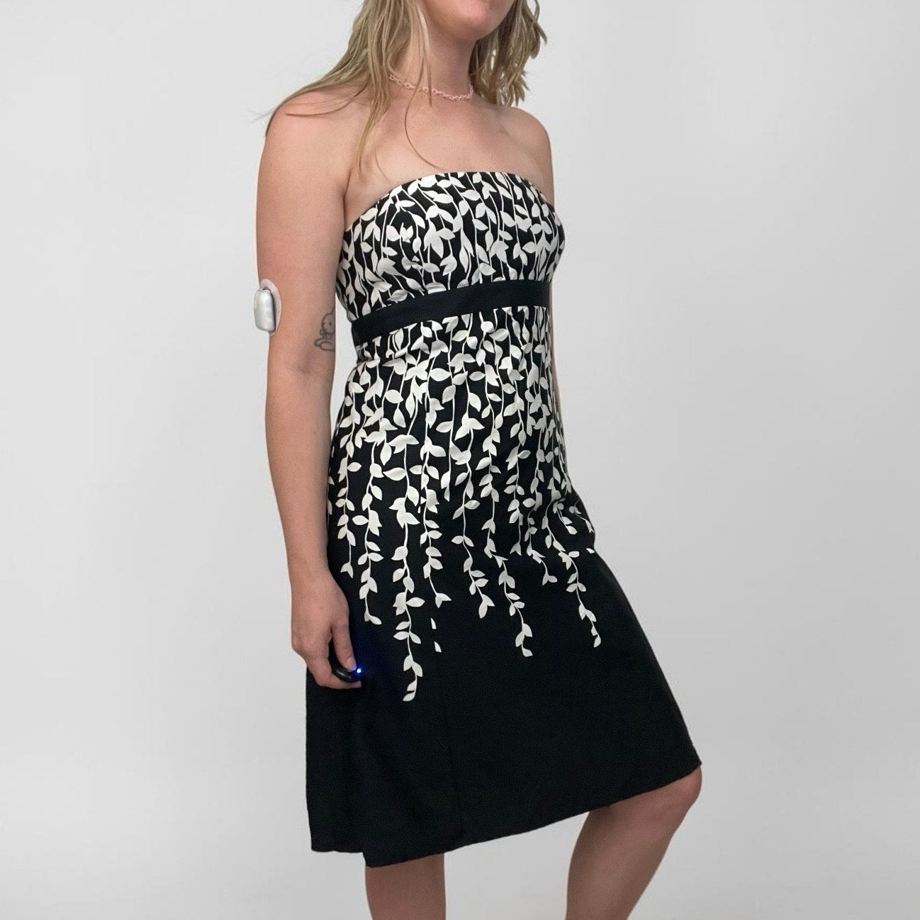Ann Taylor LOFT Black & White Vine Print Strapless Dress