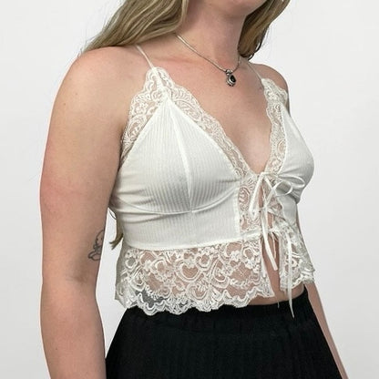 Misslook White Tie Front Sheer Lace Trim Cropped Top