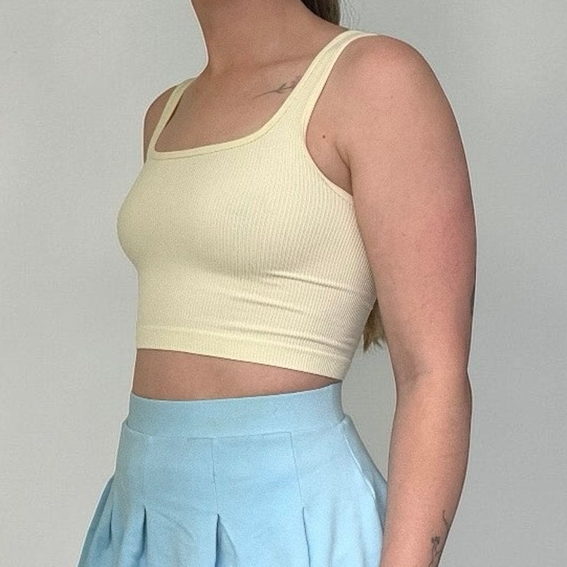 OQQ Cream Ribbed Cropped Tank Top
