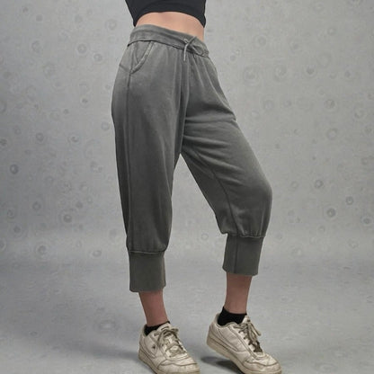 Yummy Sweater Co. Grey Ankle Cropped Sweatpants