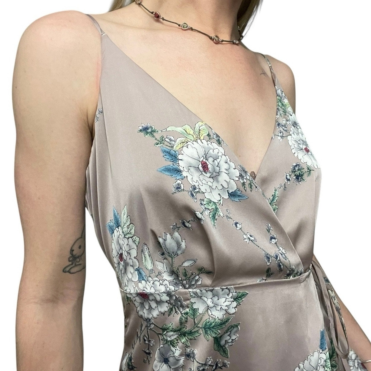 ASTR The Label Silky Pink Floral Tie Back Wrap V-Neck Dress
