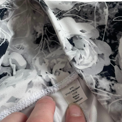 Grey Rose Floral Active Leggings