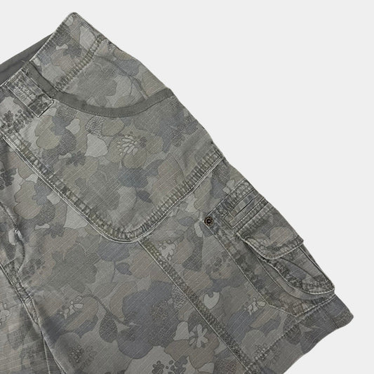 Eddie Bauer Grey Floral Camouflage Print Cargo Mini Shorts