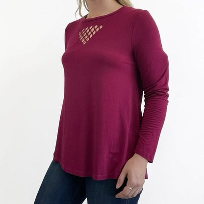 Top Ligne Magenta Cutout Neck Long Sleeve Top
