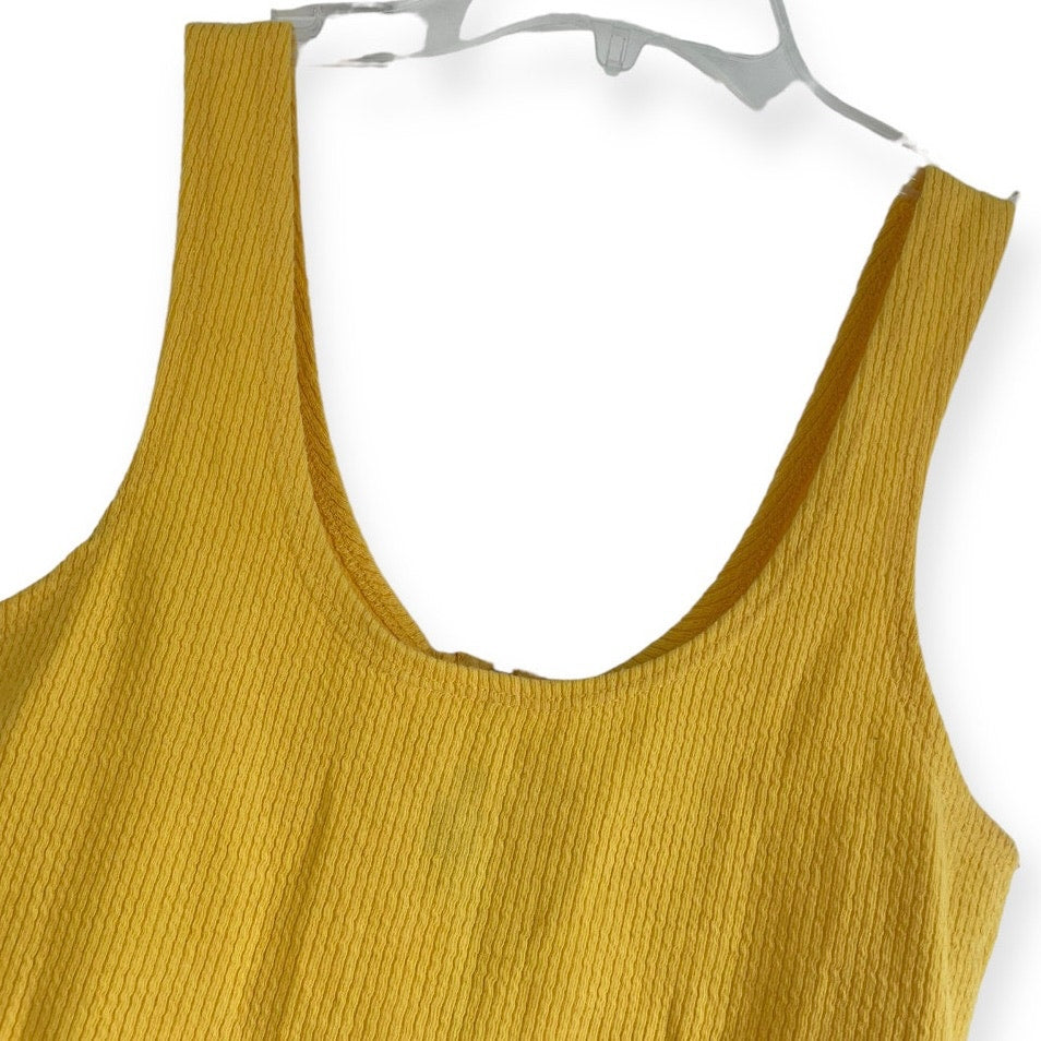 Me to We Essentials Yellow Cropped Zip Up Tank Top