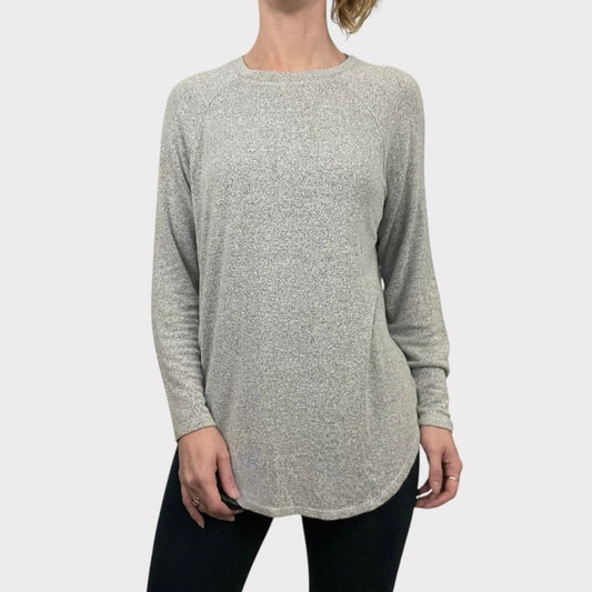 American Eagle Outfitters Soft & Sexy Plush Grey Crewneck Long Sleeve Long Top