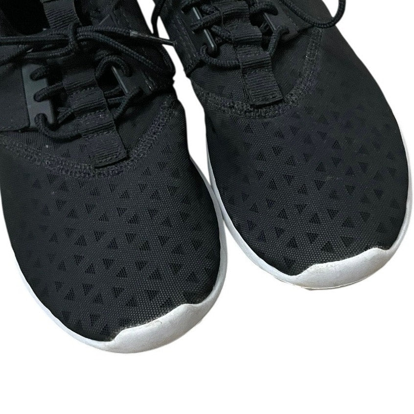 Nike Black & White Active Lace Up Lightweight Running Sneakers