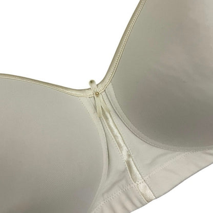 Vanity Fair Silky Cream Beaded Bow Padded Bra