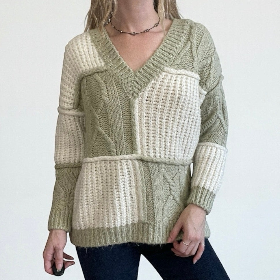 Zara Green & White Color Block Chunky Knit V-Neck Sweater