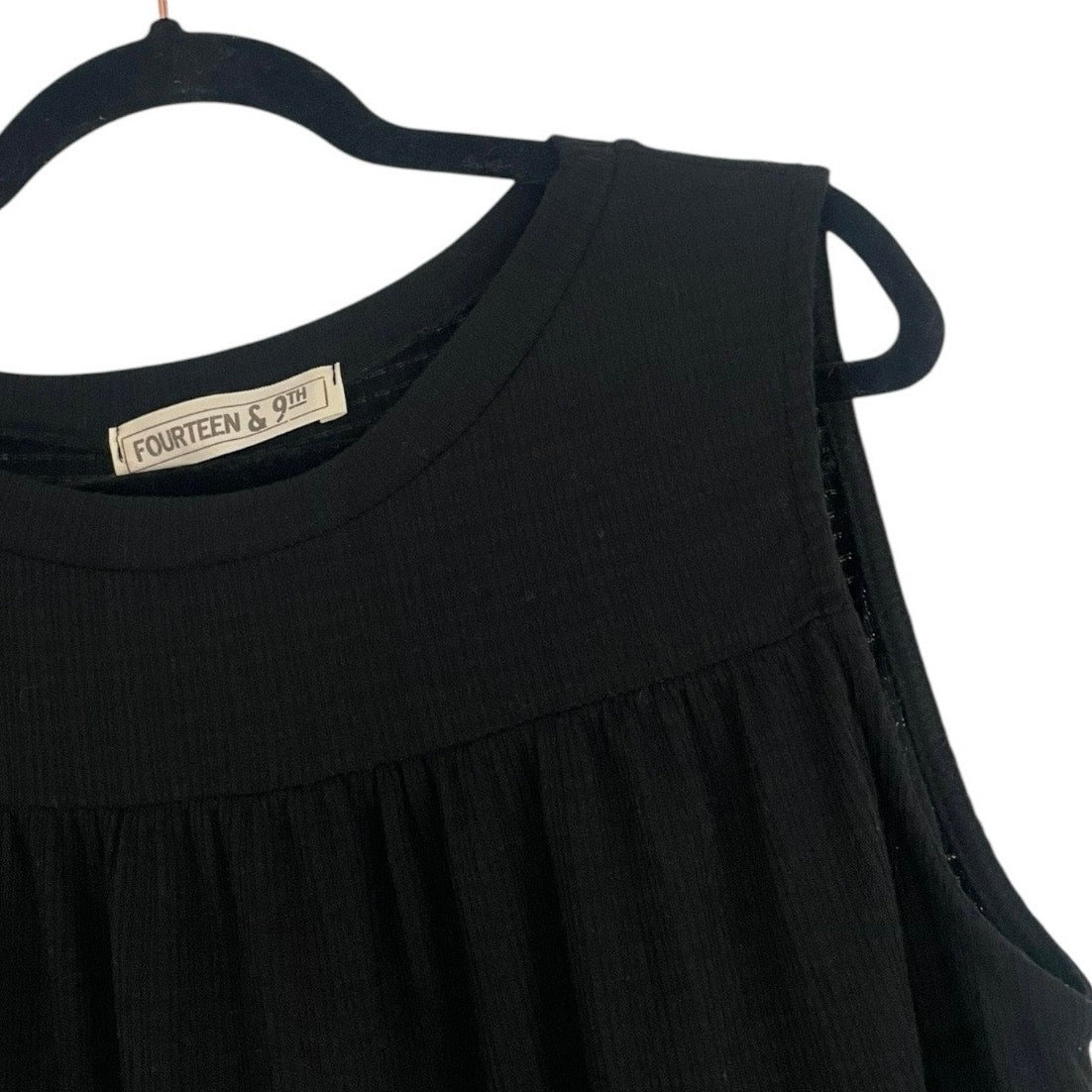 Fourteen & 9th Black Soft Billowy Blouse