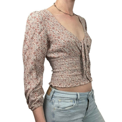 American Eagle Floral Long Sleeve Tie Front V-Neck Ruched Blouse