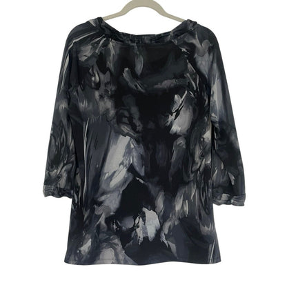 Daisy Fuentes Grey & Black Cropped Sleeve Ruched Neck Blouse