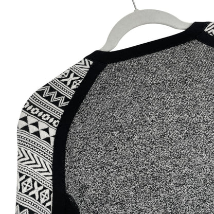 Title Nine Black & White Geometric Print Zip Up Sweater Jacket