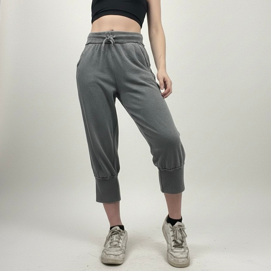 Yummy Sweater Co. Grey Ankle Cropped Sweatpants