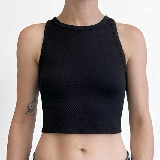 Black Ribbed Cropped Tank Top