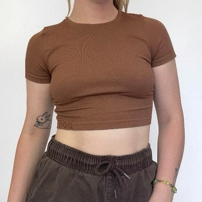 OQQ Brown Active Ribbed Cropped Top