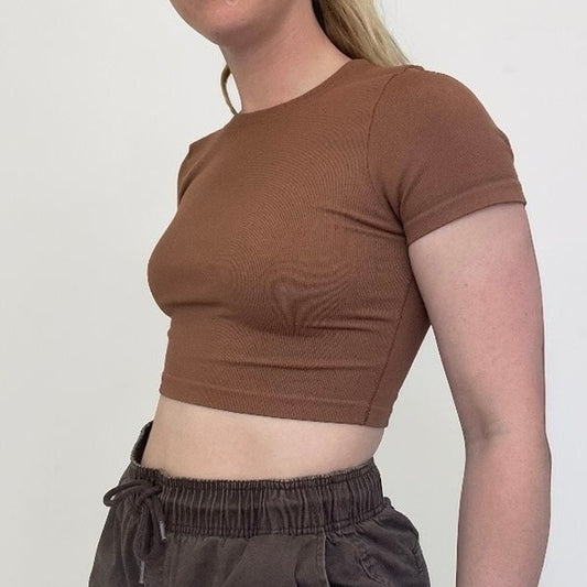 OQQ Brown Active Ribbed Cropped Top