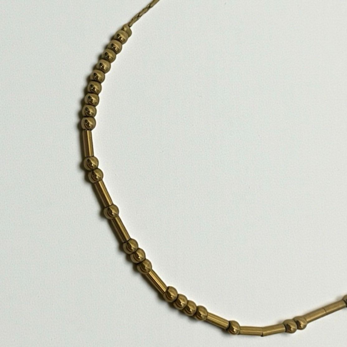 Thin Gold Chain Beaded Bracelet