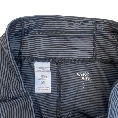 Danskin Now Grey Striped Dri More Active Capri Cropped Leggings