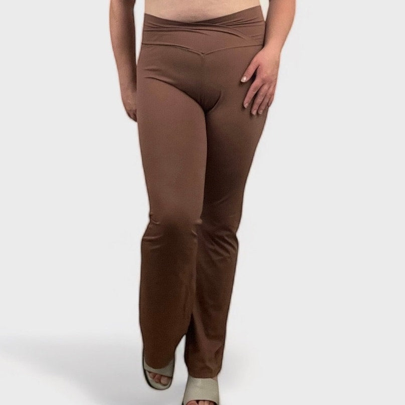 Brown Actve Flare V-Waistband Athletic Leggings