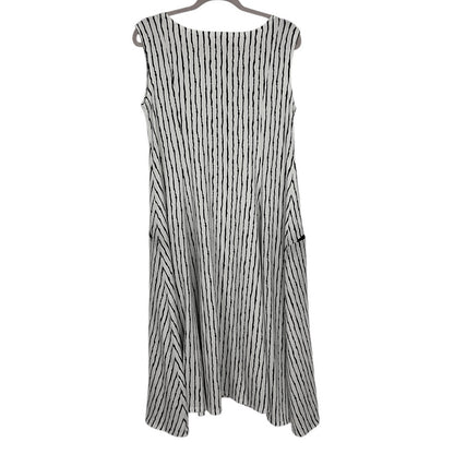 Matthildur Black & White Abstract Striped Midi Dress