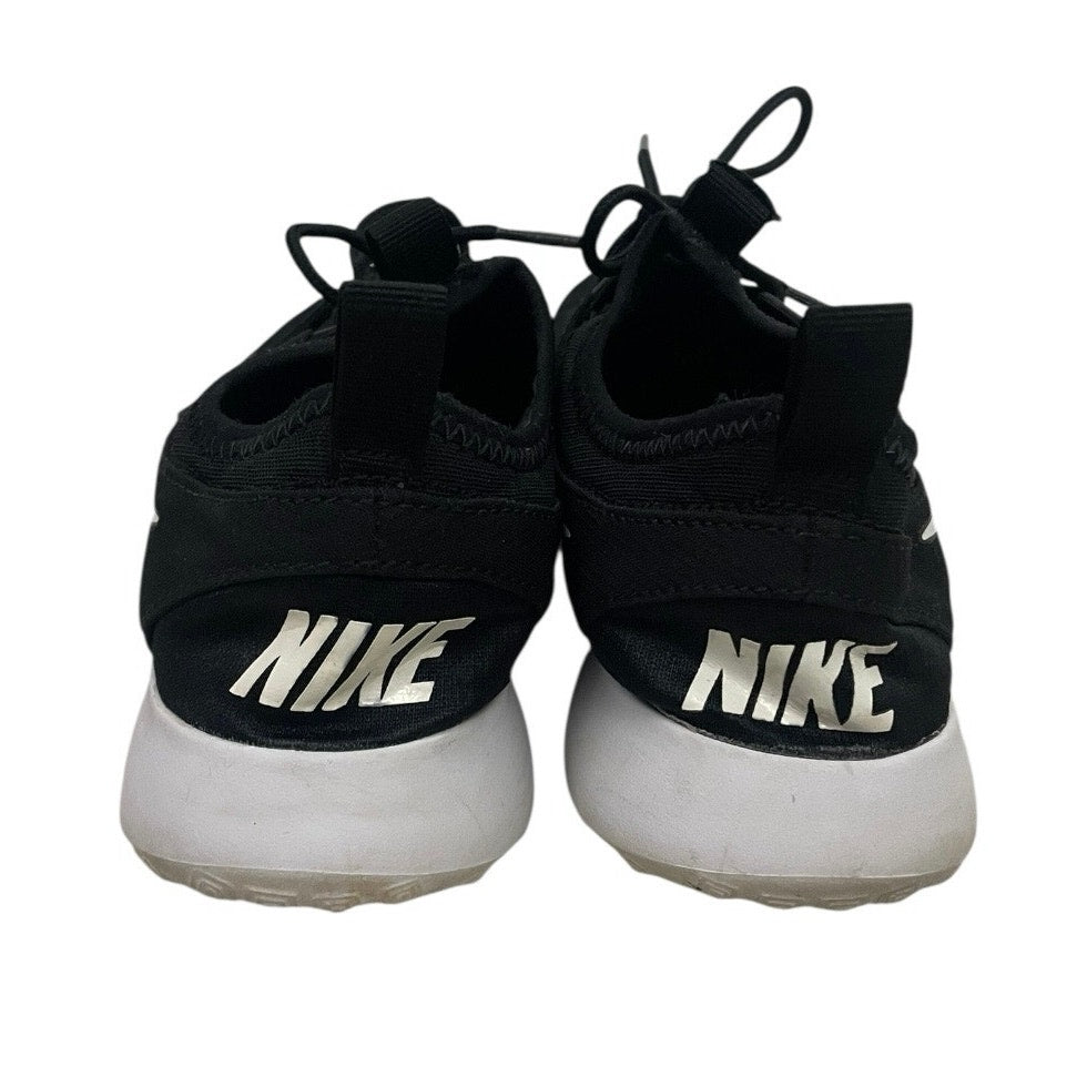Nike Black & White Active Lace Up Lightweight Running Sneakers