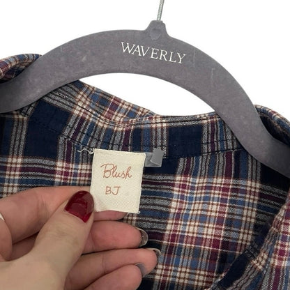 Blush BJ Navy Blue & Red Plaid Cropped Knot Front Button Down Shirt