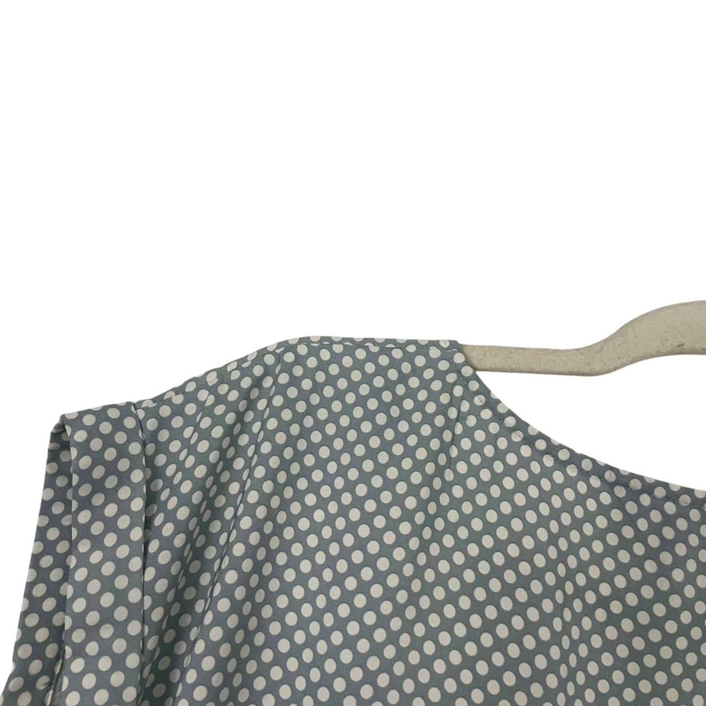 NWT Express Grey & White Polka Dot Quarter Zip V-Neck Cuffed Sleeve Blouse