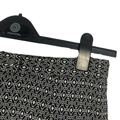 41 Hawthorn Black & White Boho Mini Skirt