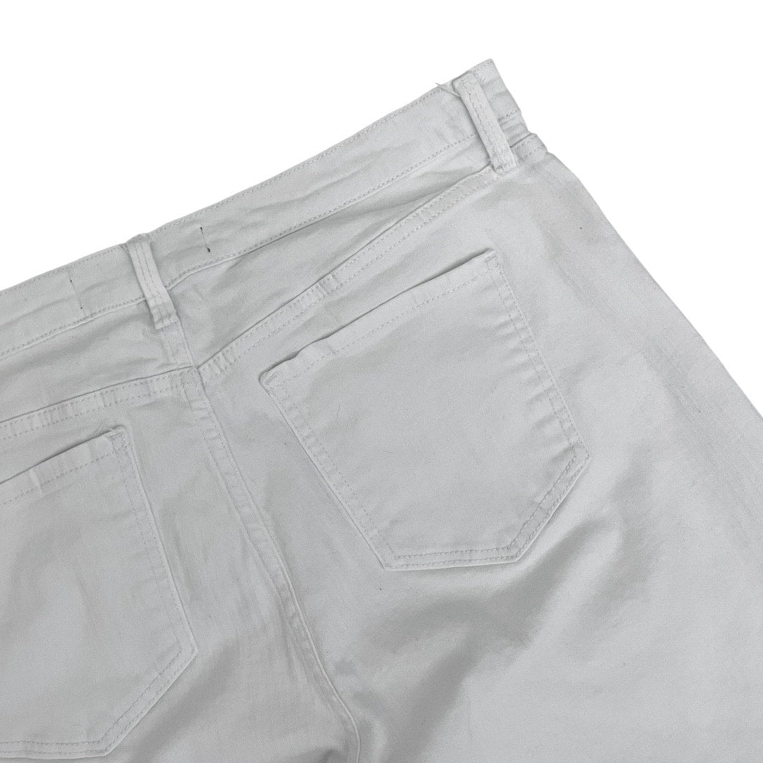 Gloria Vanderbilt White Boyfriend Jeans