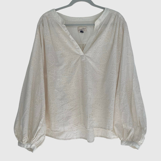 Universal Thread Cream Shell Eyelet Embroidered Puff Sleeve Blouse