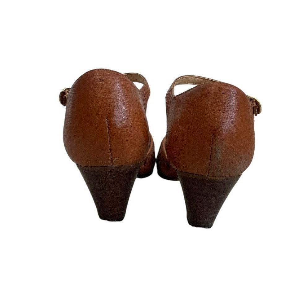 Vintage 70s Jacques Cohen Terracotta Woven Toe Genuine Leather Mid Block Heels