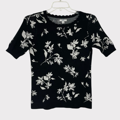 Croft & Barrow Black and White Floral Knit Half Sleeve Blouse